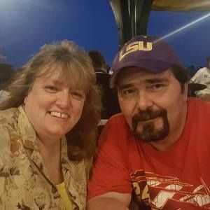 Meet your Posher, Angie